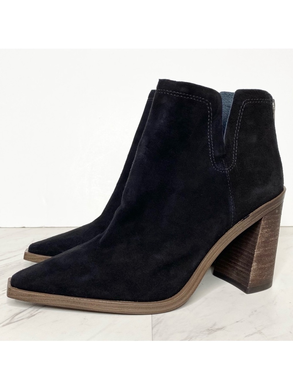 Vince Camuto Welland Black Suede Bootie 7 1/2 M